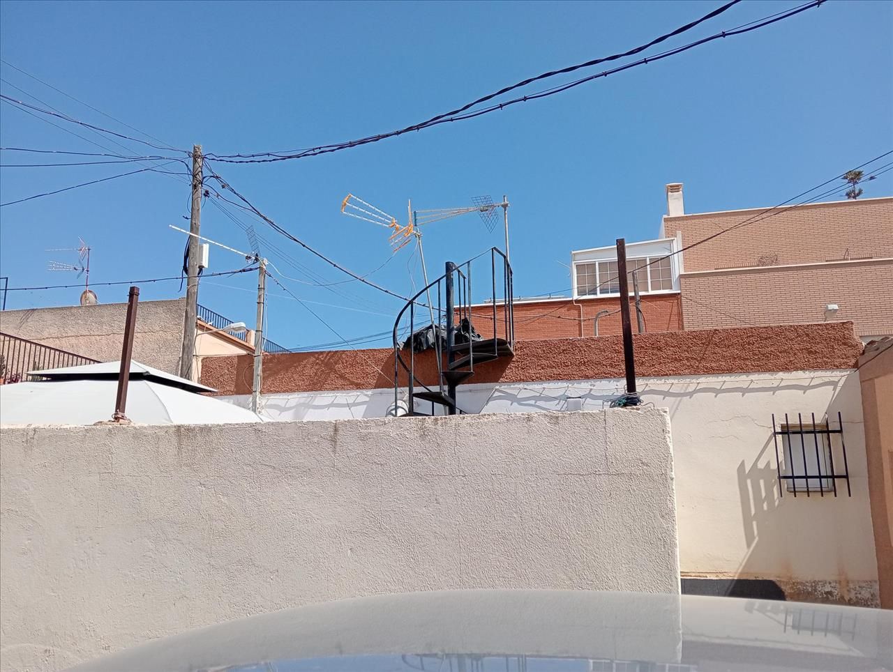 Vista exterior de Casa o xalet en venda en  Almería Capital