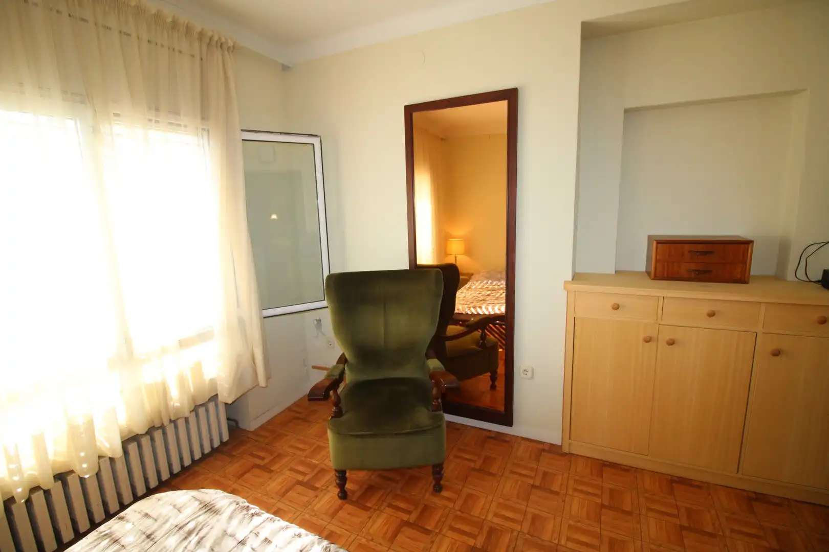 Habitación de Casa o chalet en venta en Llançà con Calefacción, Terraza y Amueblado