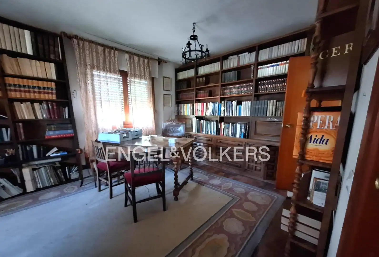 Comedor de Casa o chalet en venta en Las Rozas de Madrid con Calefacción, Jardín privado y Terraza