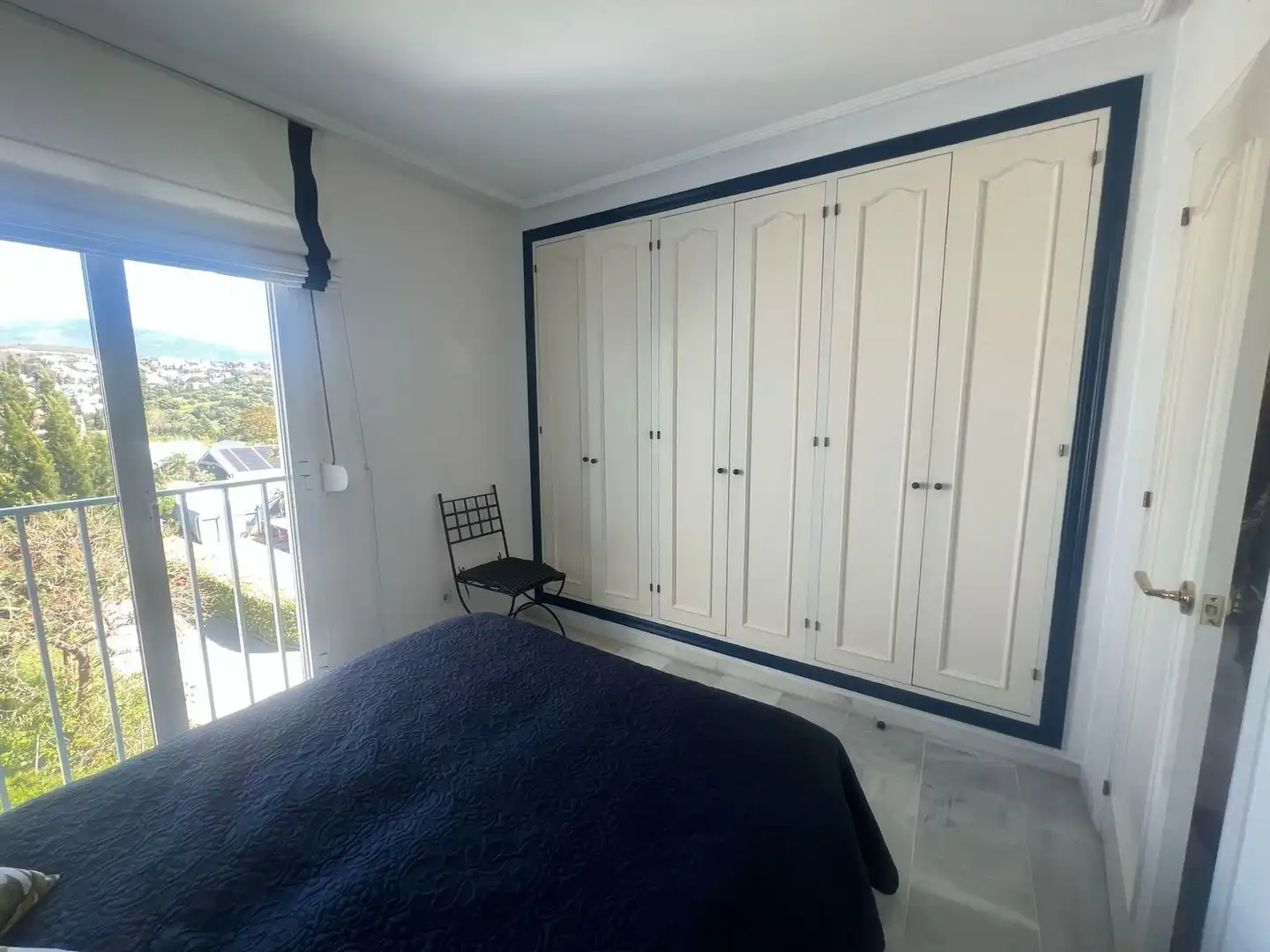 Schlafzimmer von Maisonette zum Verkauf in Estepona mit Klimaanlage, Terrasse und Abstellraum