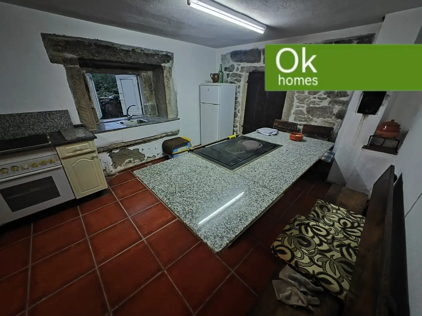 Casa rustica con giardino in vendita a Friol, imagen 4