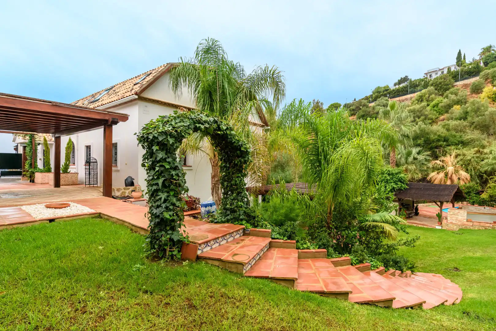 Casa con terrazza in vendita a OSUNILLAS 87