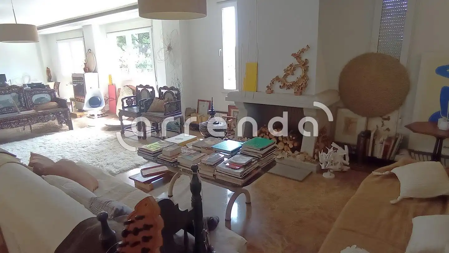Sala de estar de Casa o chalet en venta en Villalbilla con Calefacción, Jardín privado y Terraza