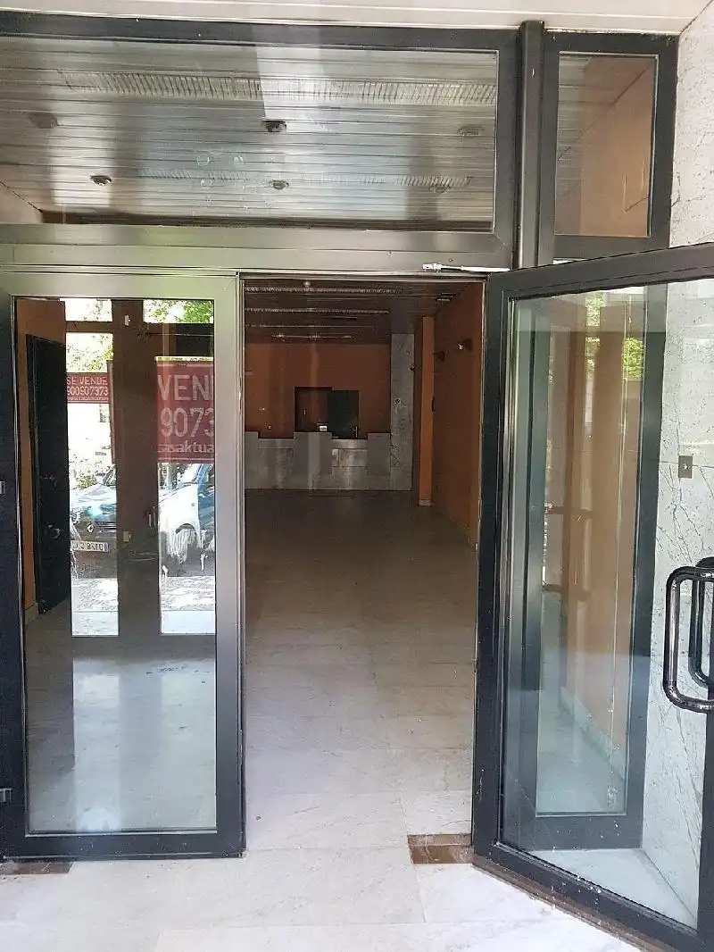 Business premises for sale in Casco Antiguo, imagen 3