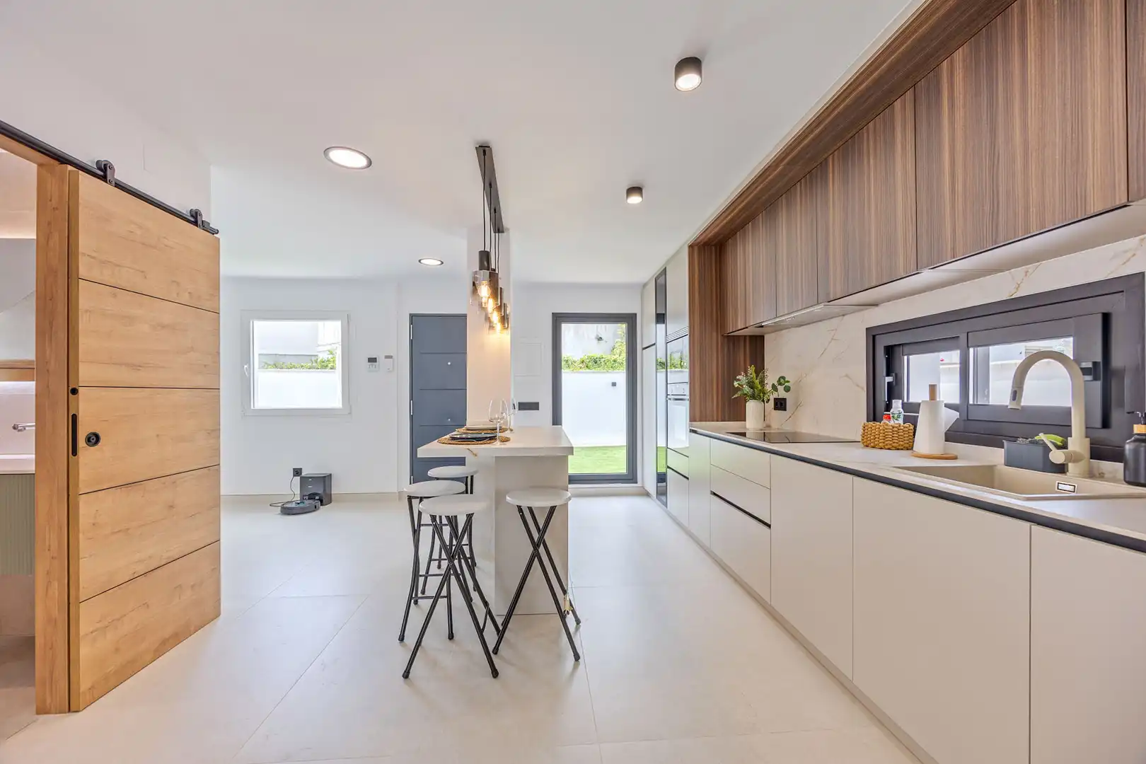 Chalet con piscina en venta en Los Barrios, imagen 10