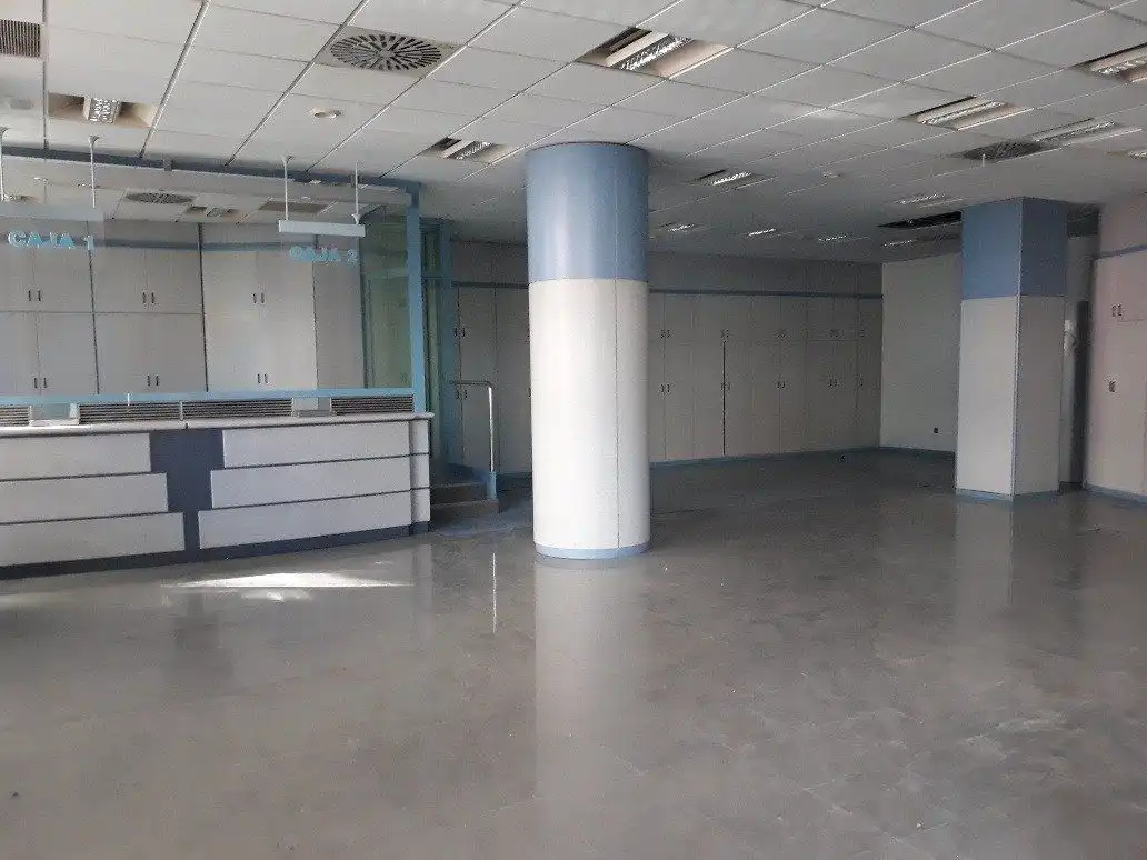 Local comercial en venda a Universidad, imagen 4
