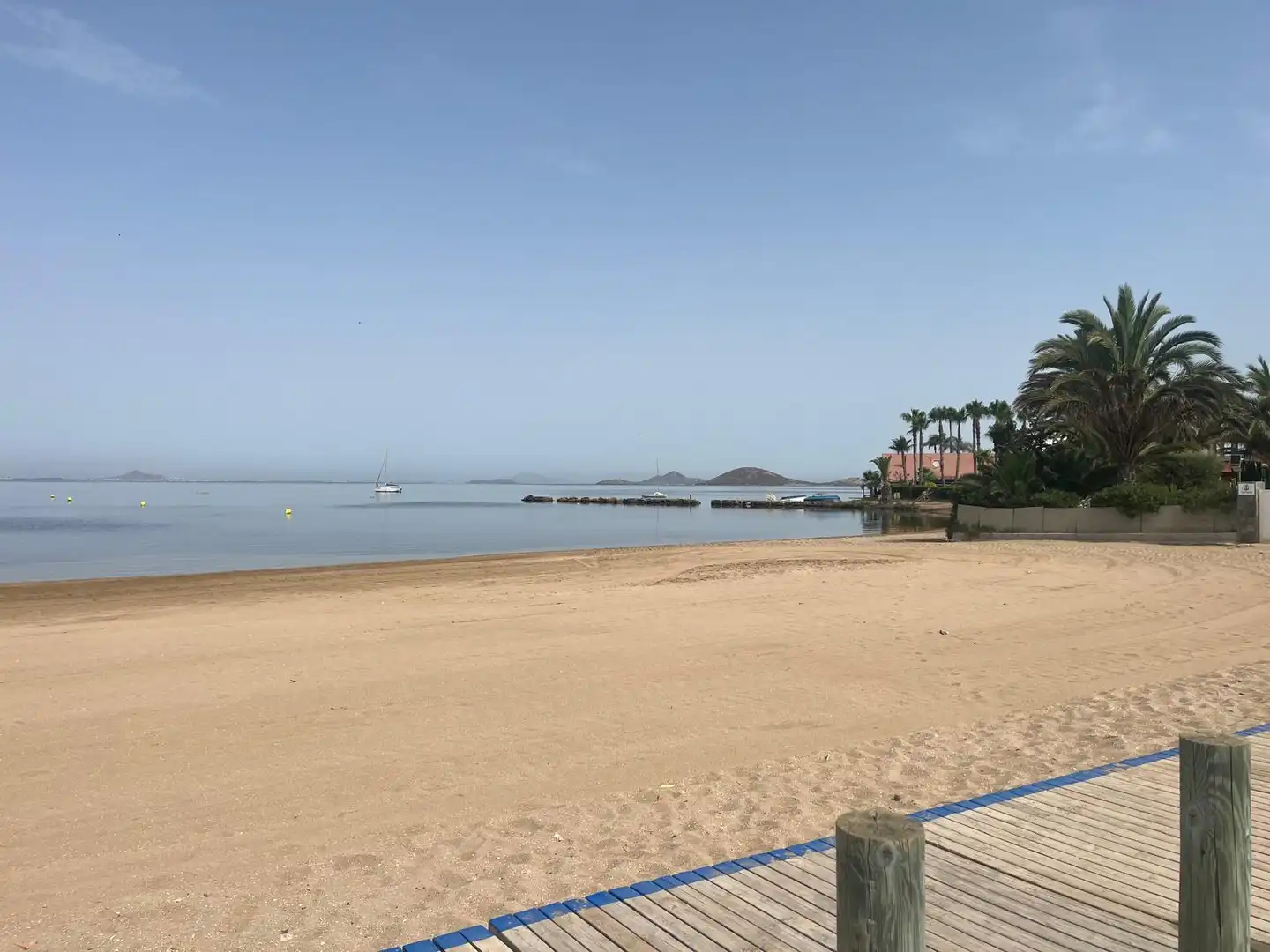 Vista exterior de Casa adosada de lloguer en La Manga del Mar Menor amb Aire condicionat, Moblat i Balcó