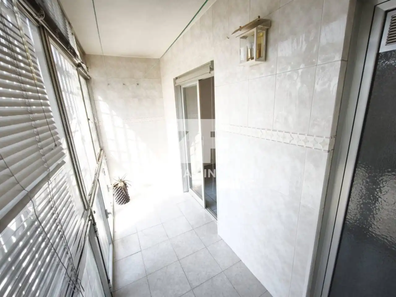 Flat for sale in Santa Coloma de Gramenet  with Air Conditioner and Balcony