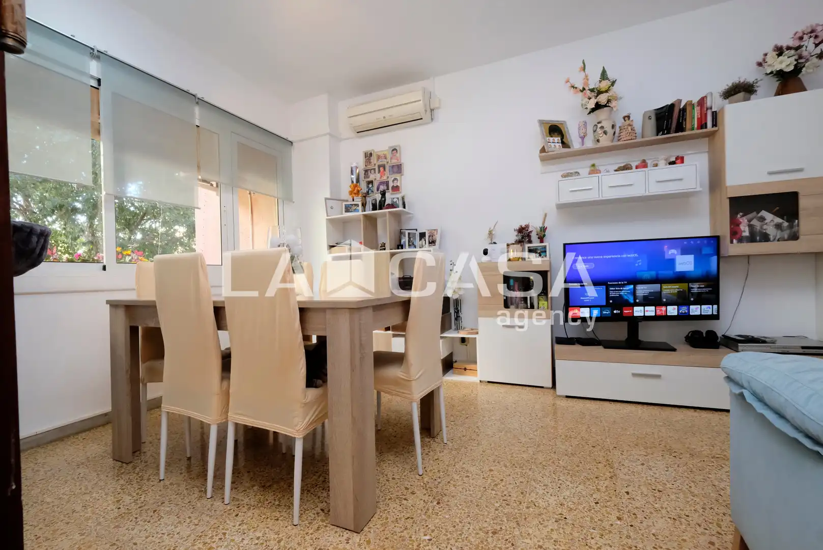 Living room of Flat for sale in Barcelona  with Balcony