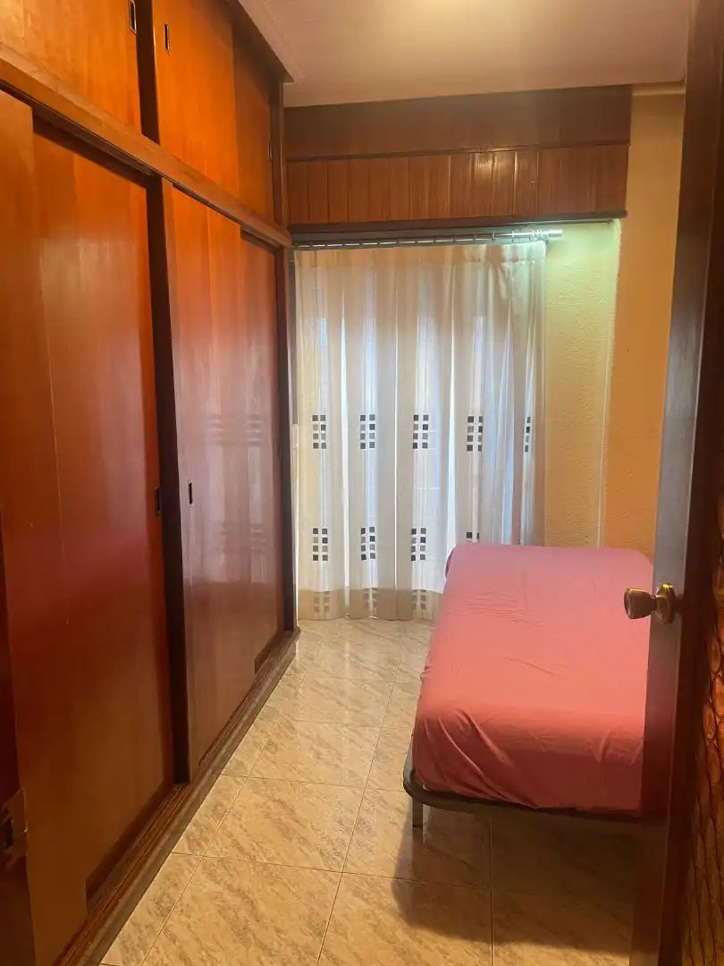 Schlafzimmer von Wohnung zum Verkauf in Valencia mit Klimaanlage, Möbliert und Ofen