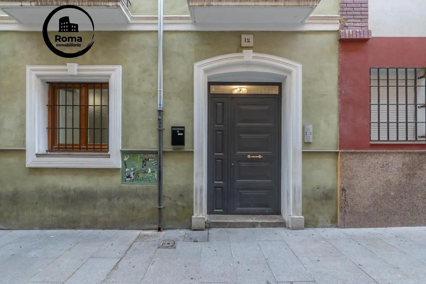 Exterior view of Houses for sale in Granada  with Air Conditioner, Heating and Furnished