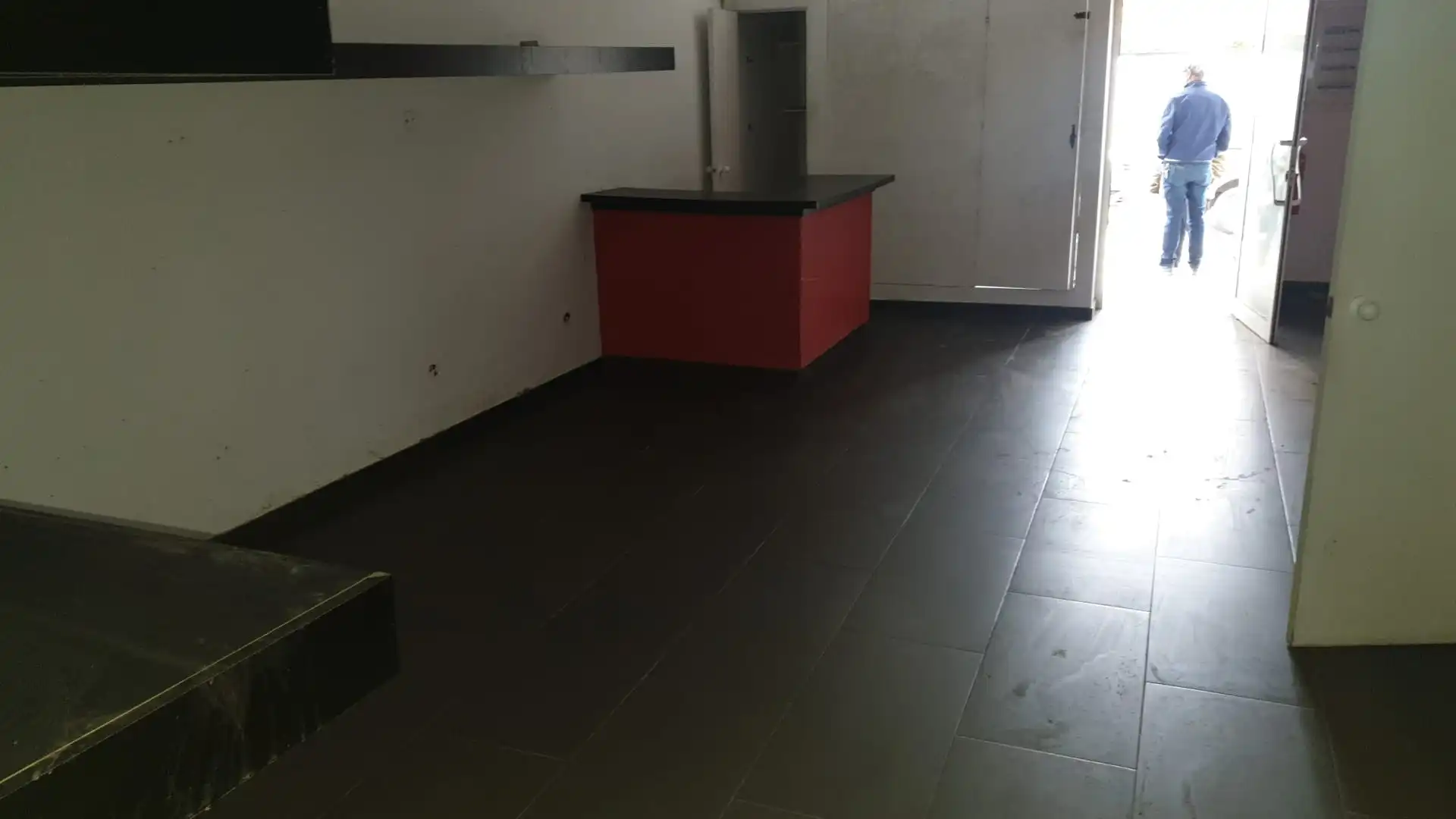 Local commercial à vendre à Calle Alcalá y Ortí, imagen 5