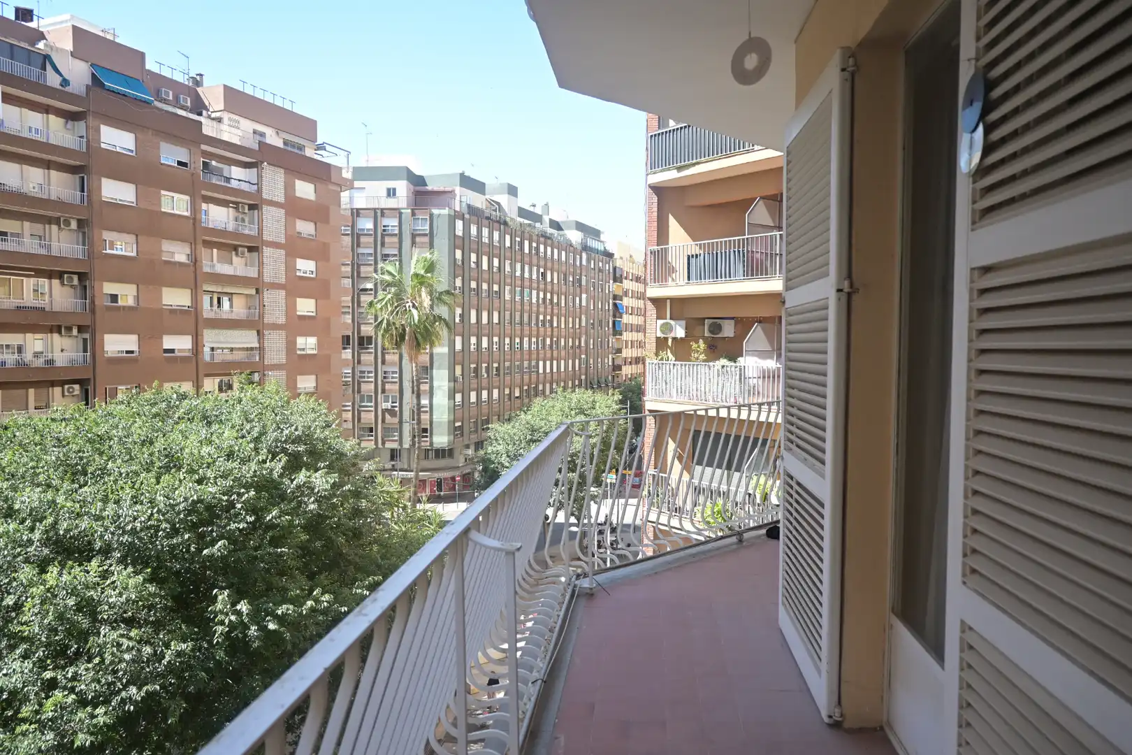 Schlafzimmer von Wohnung zum Verkauf in Castellón de la Plana / Castelló de la Plana mit Klimaanlage und Balkon