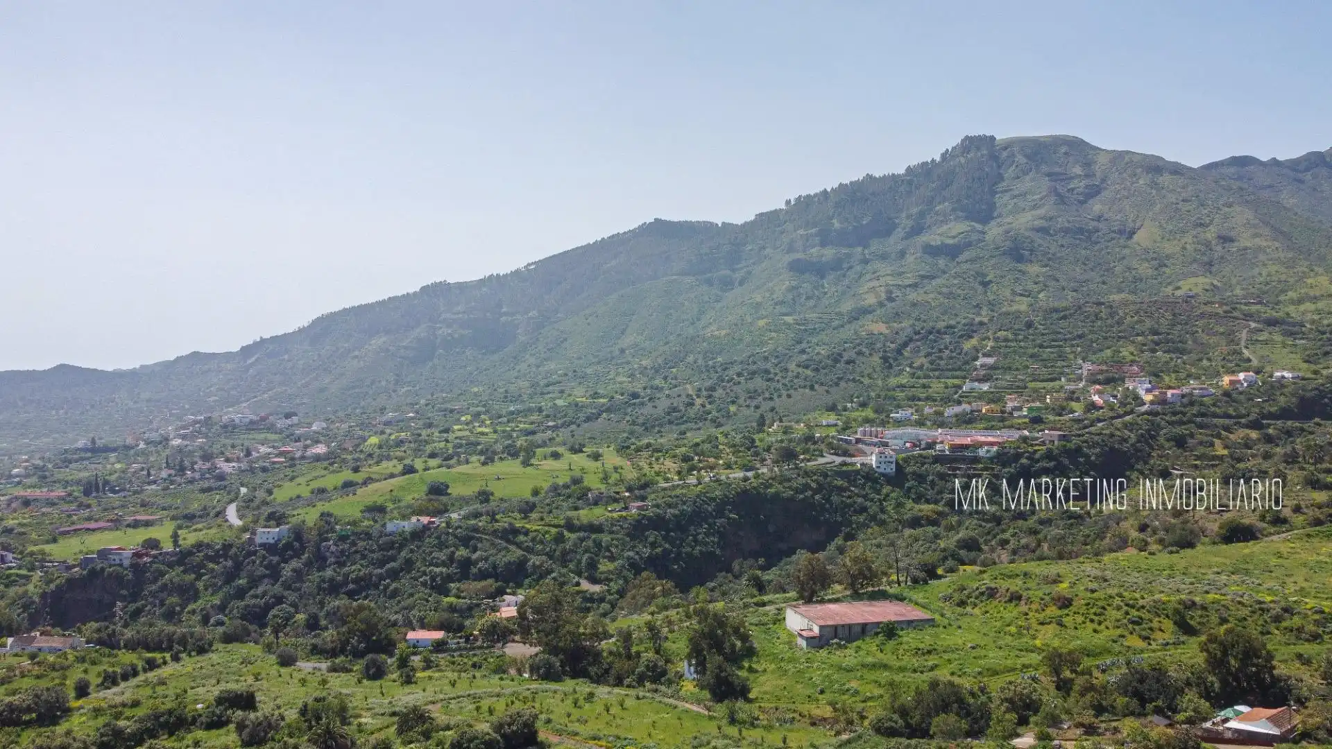 Vista exterior de Finca rústica en venda en Valsequillo de Gran Canaria amb Aire condicionat, Terrassa i Piscina
