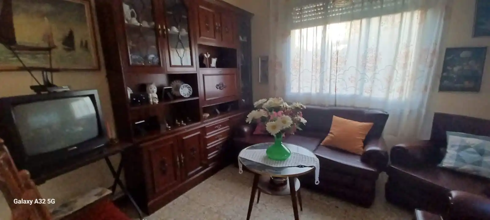 Sala d'estar de Finca rústica en venda en A Peroxa  amb Jardí privat, Terrassa i Moblat