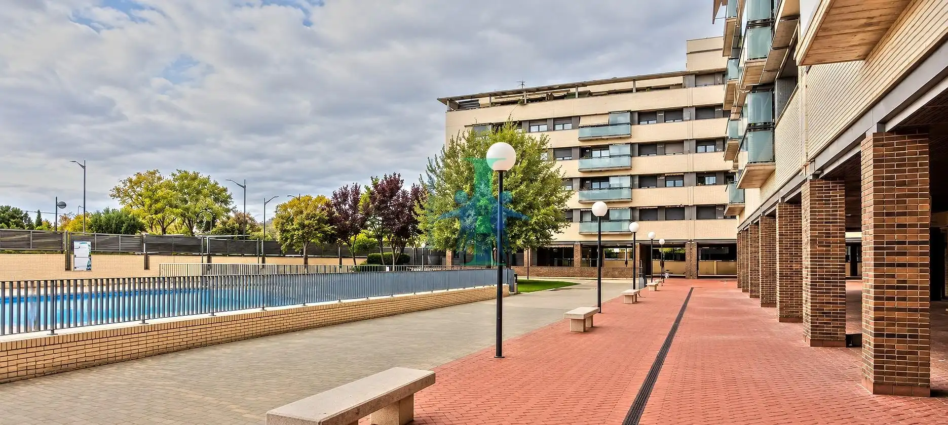 Exterior view of Apartments for rent in Facultad de Medicina