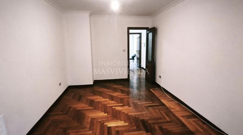 Foto 3 de Piso en venta en Caracas, Plaza España - Corte Inglés, Vigo