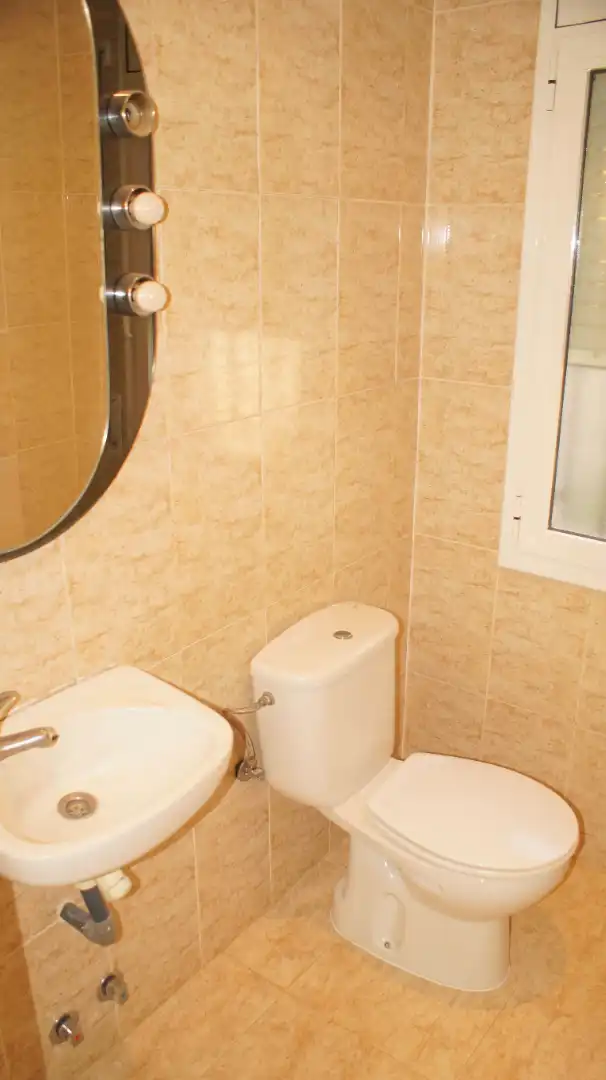 Bathroom of Houses for rent to own in Santa Eulàlia de Ronçana  with Private garden, Terrace and Swimming Pool