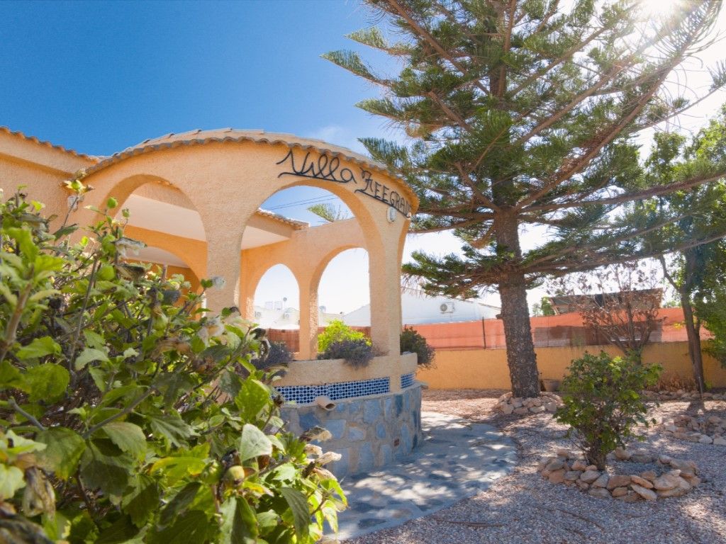 House or chalet for sale in Torrevieja