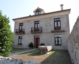 Vista exterior de Casa o xalet en venda en Culleredo amb Calefacció, Jardí privat i Parquet