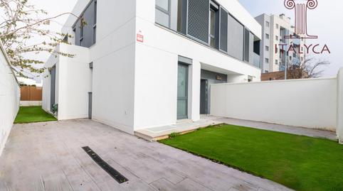 Photo 4 of Single-family semi-detached for sale in Avenida Via Lactea , Nuevo Bulevar, Mairena del Aljarafe