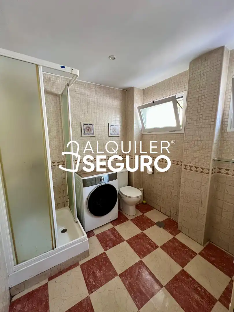 Piso con ascensor en alquiler en de Prieto Ureña, imagen 8