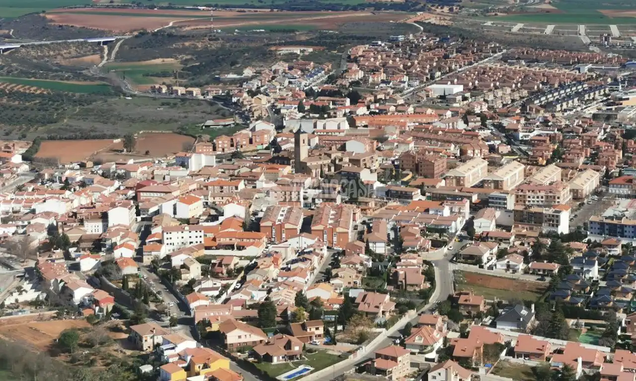 Außenansicht von Residential zum Verkauf in Cabanillas del Campo