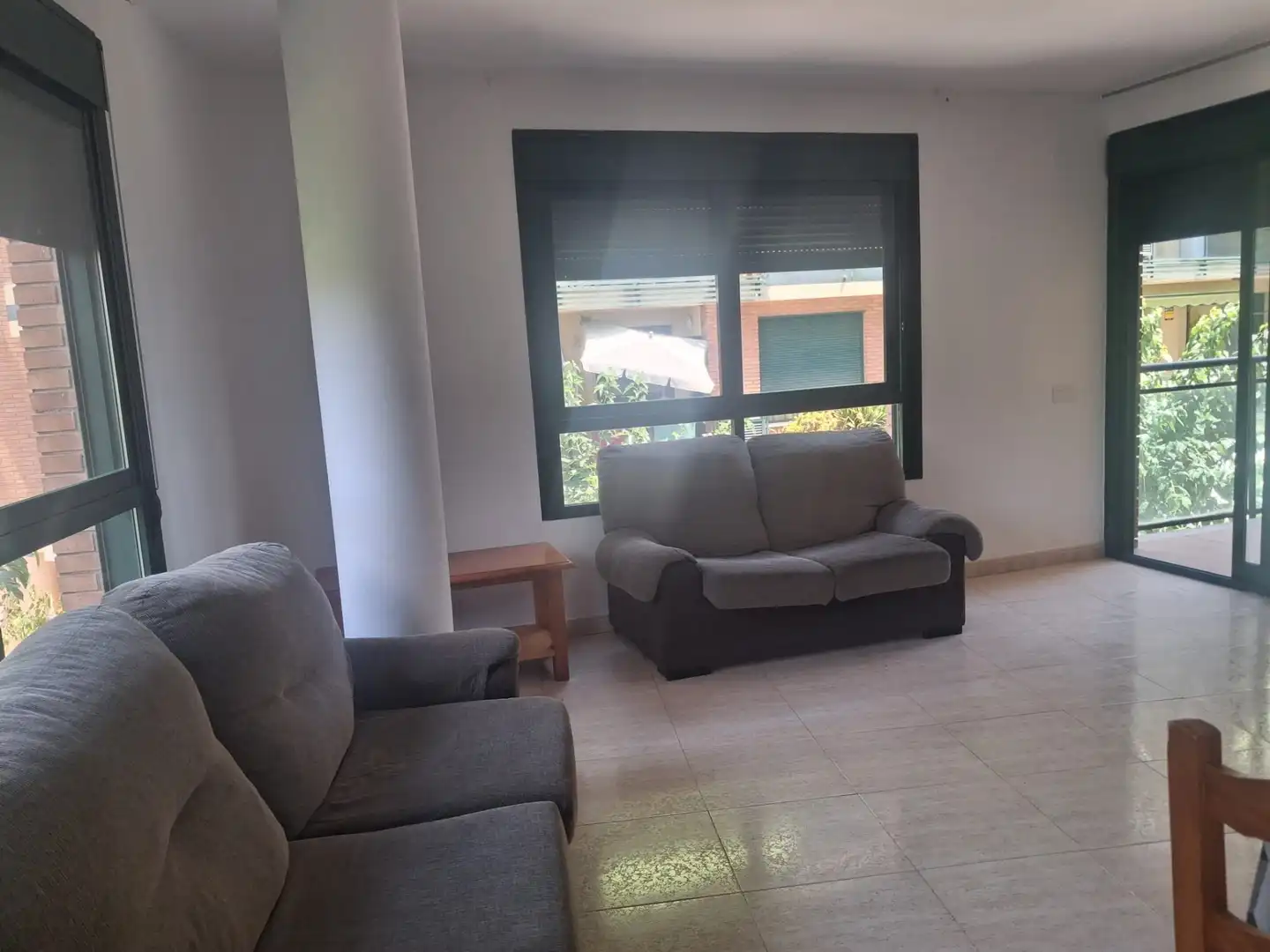Sala de estar de Piso en venta en Benicarló con Terraza, Amueblado y Balcón