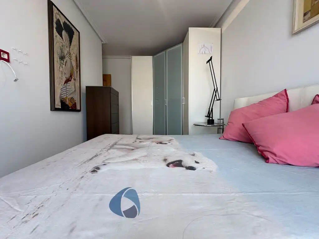 Flat for rent in Estambrera, Cascajos - Piqueras