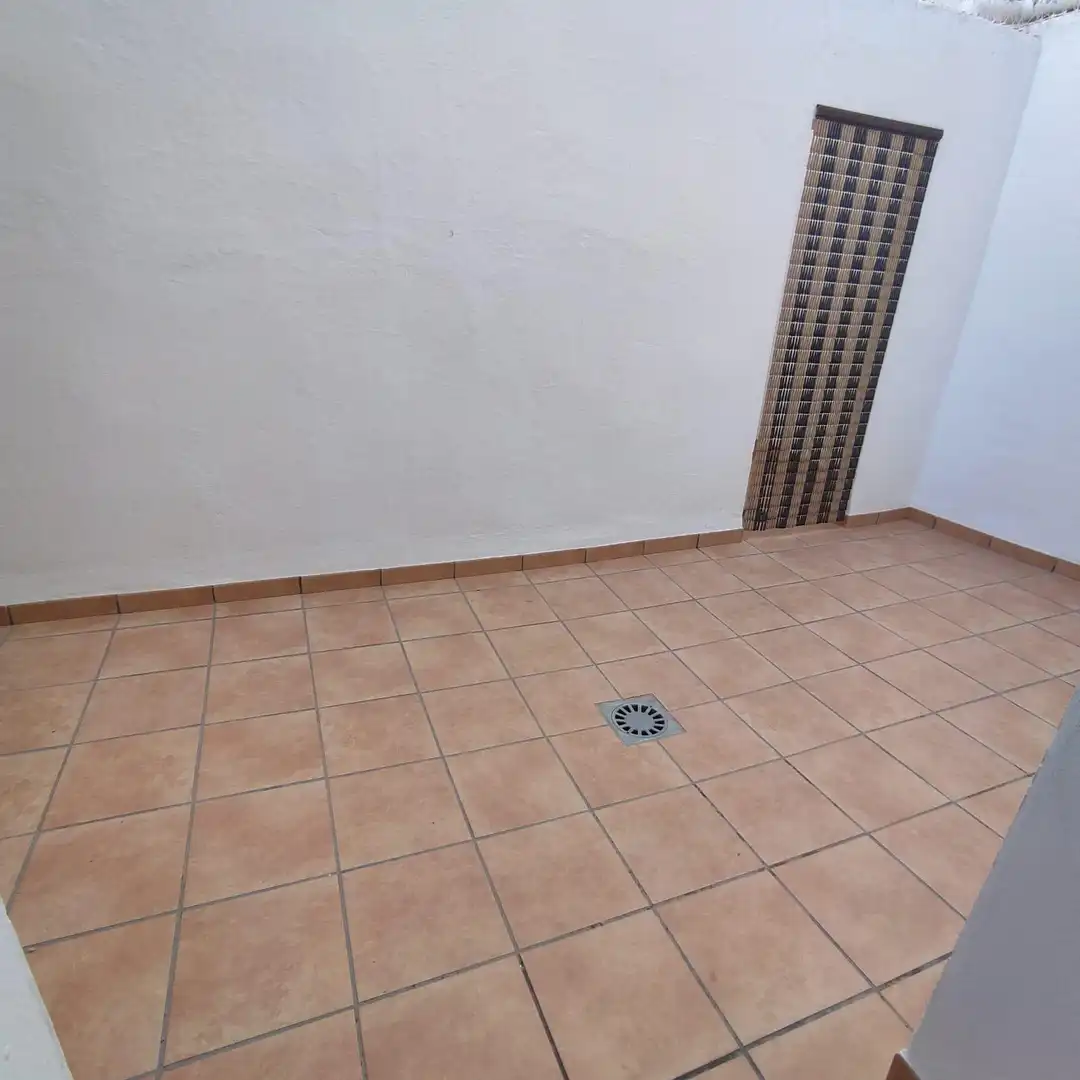 Balcony of Houses for sale in Cuevas Bajas  with Air Conditioner, Terrace and Storage room