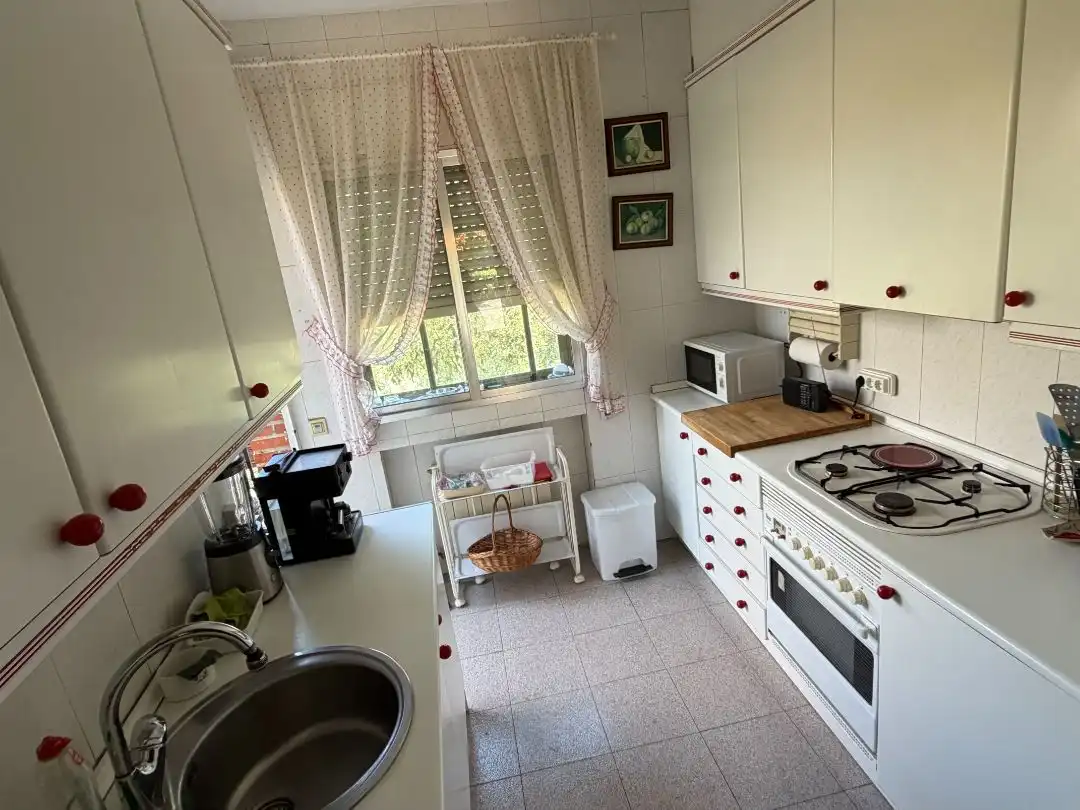 Cuina de Casa o xalet en venda en Uceda amb Aire condicionat, Calefacció i Jardí privat