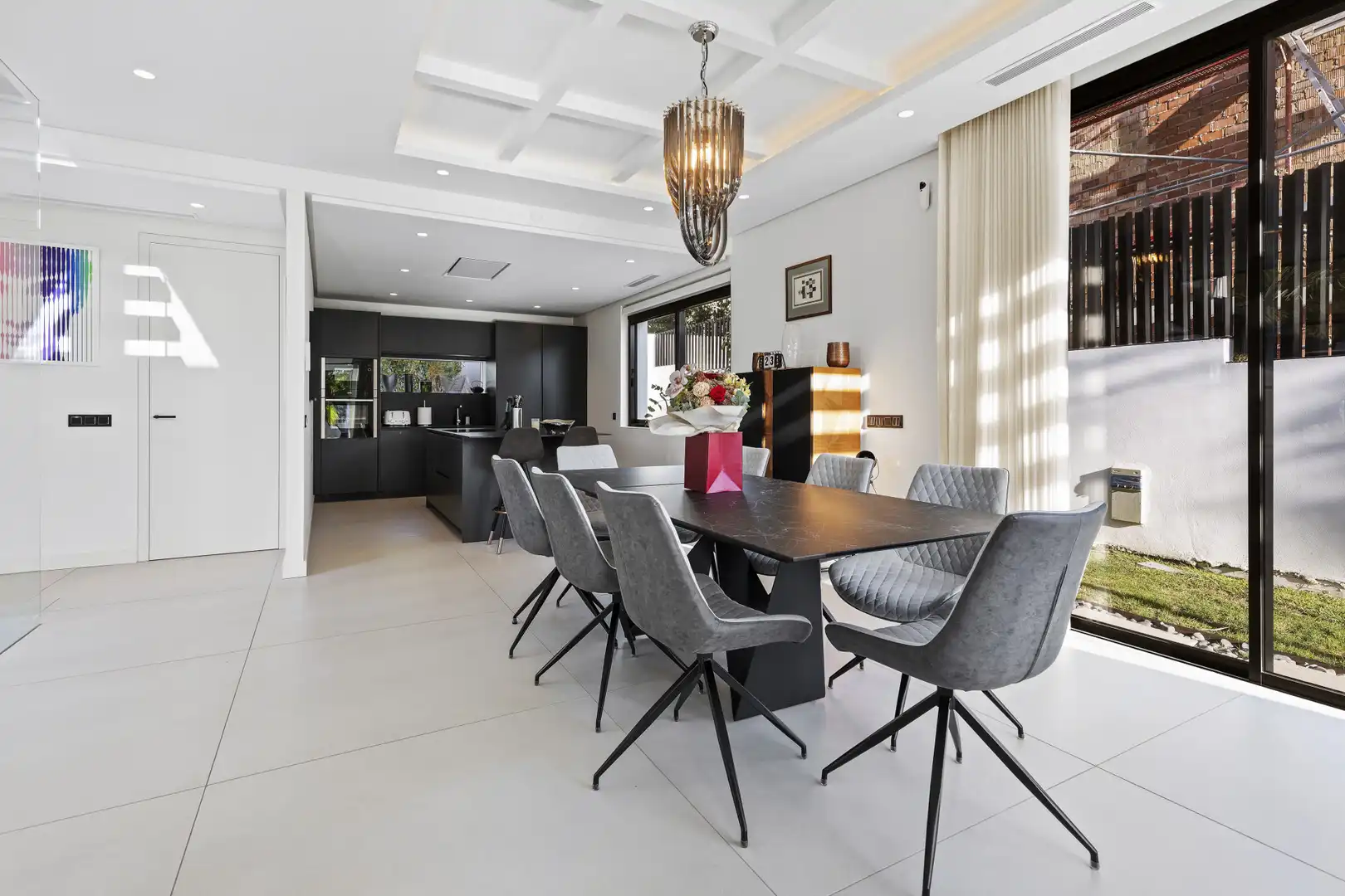 Comedor de Casa o chalet en venta en Marbella con Aire acondicionado, Jardín privado y Terraza