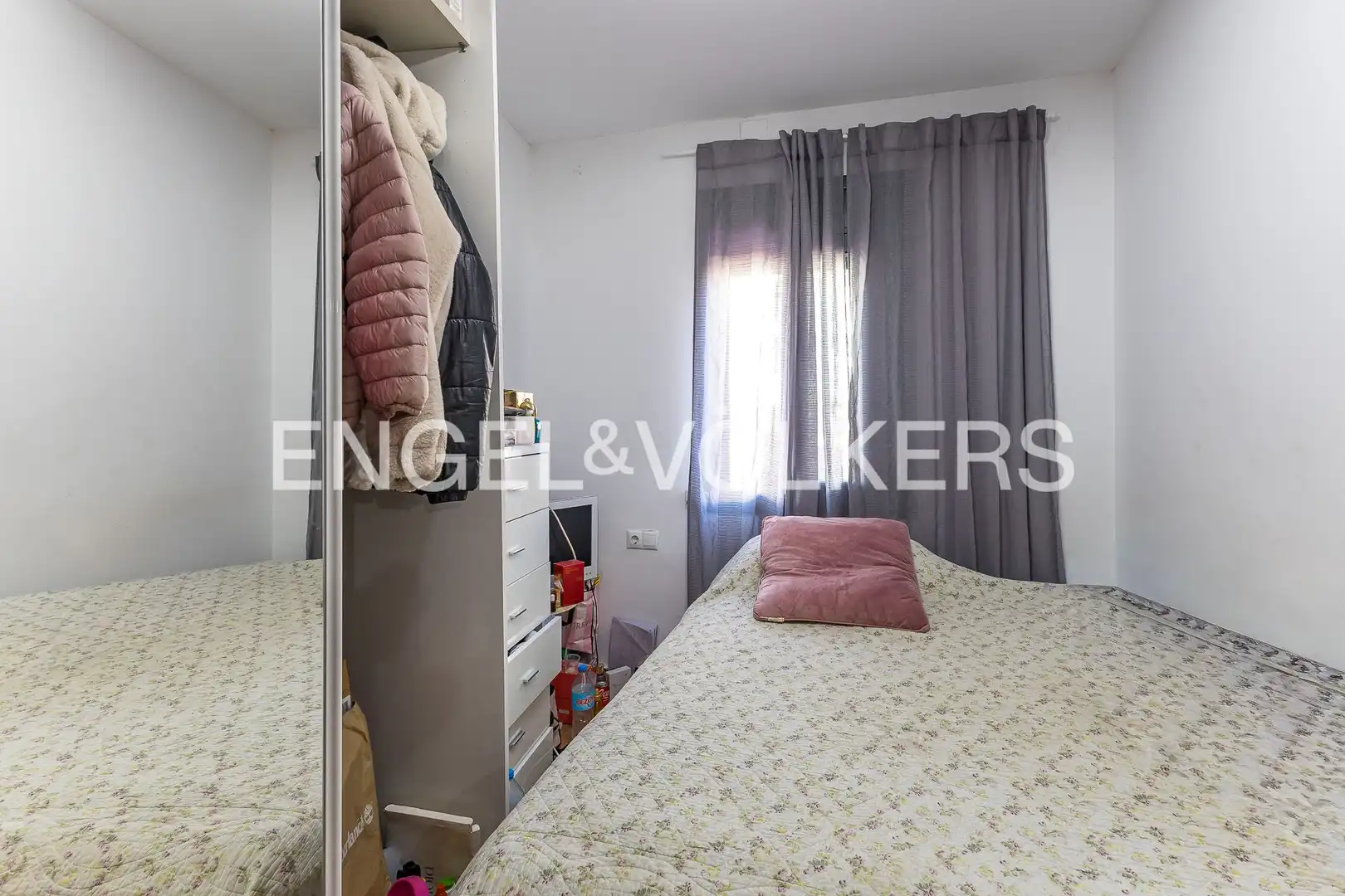 Bedroom of Houses for sale in Castelldefels  with Air Conditioner, Heating and Terrace