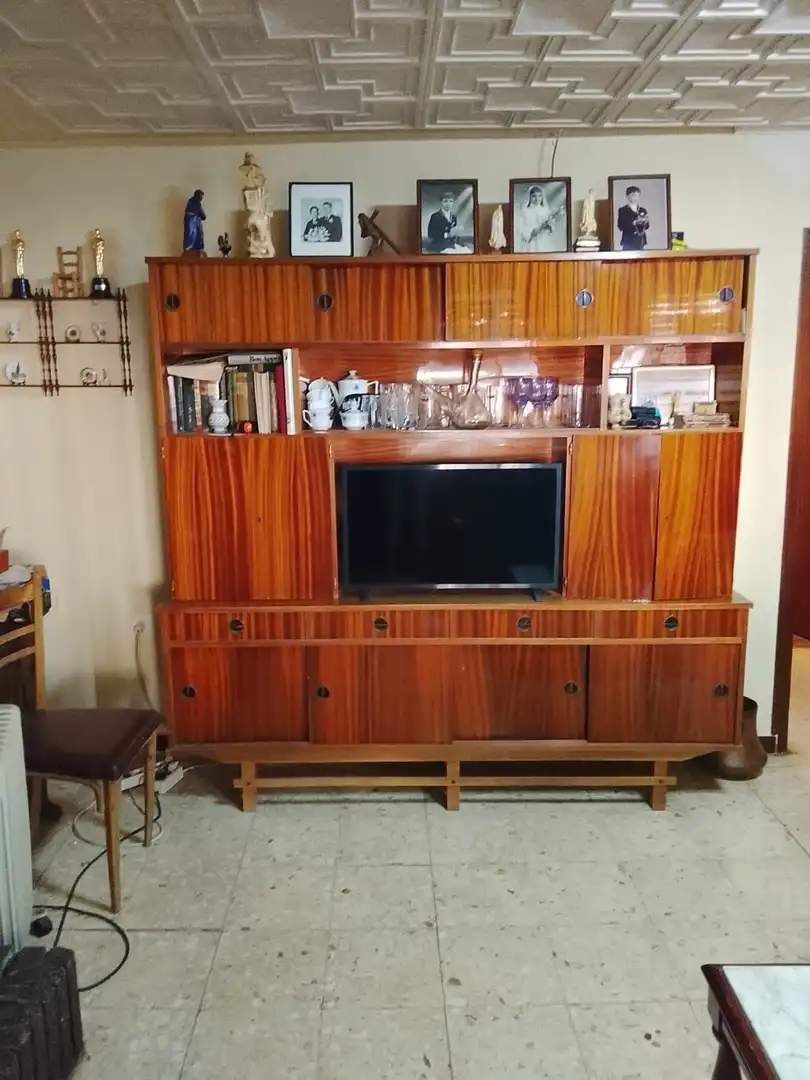 Sala d'estar de Casa o xalet en venda en Madrigal de la Vera amb Jardí privat