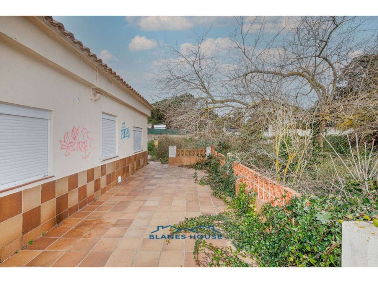 Vista exterior de Casa o chalet en venta en Llagostera con Jardín privado