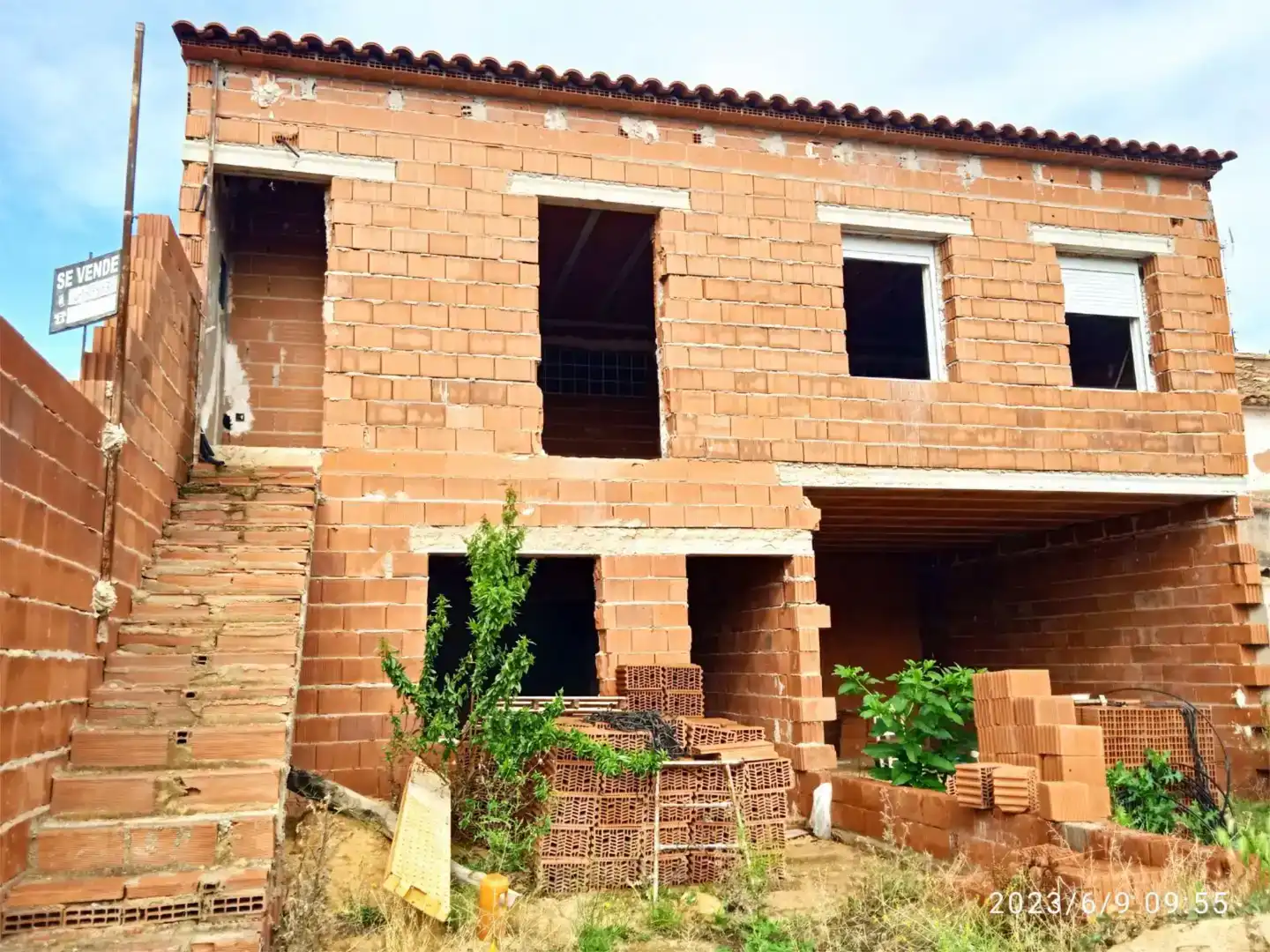 Vista exterior de Casa adosada en venta en Casas de Haro