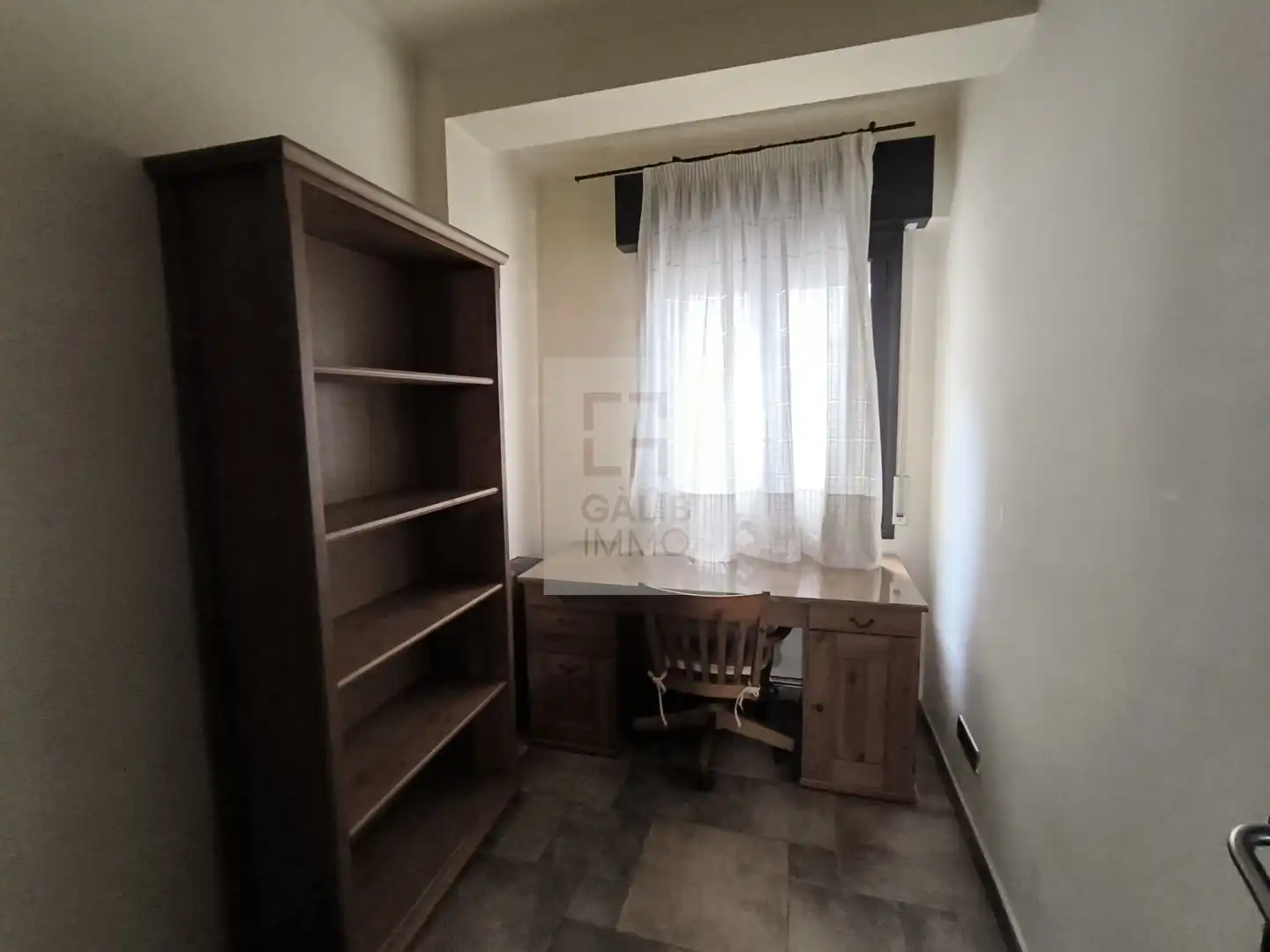 Dormitori de Pis en venda en Figueres amb Aire condicionat, Calefacció i Traster