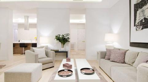 Foto 2 de Pis de lloguer a Carrer de Narcís Giralt, 12, Centre, Barcelona