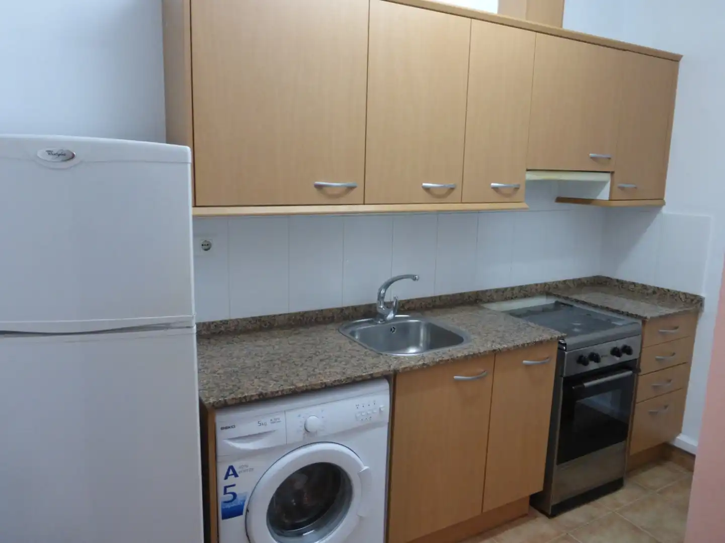 Kitchen of Buildings for sale in Reus