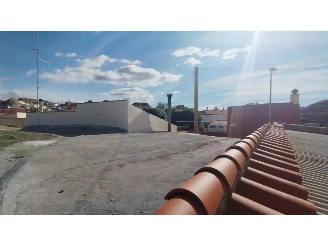 Vista exterior de Casa o xalet en venda en Benalúa amb Jardí privat