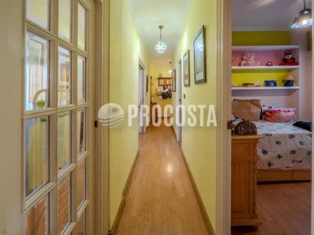 Flat for sale in Calle Buenos Aires, Almuñecar Centro