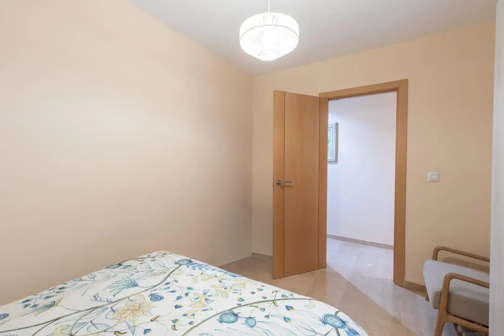Bedroom of Flat for sale in Churriana de la Vega  with Air Conditioner, Terrace and Balcony