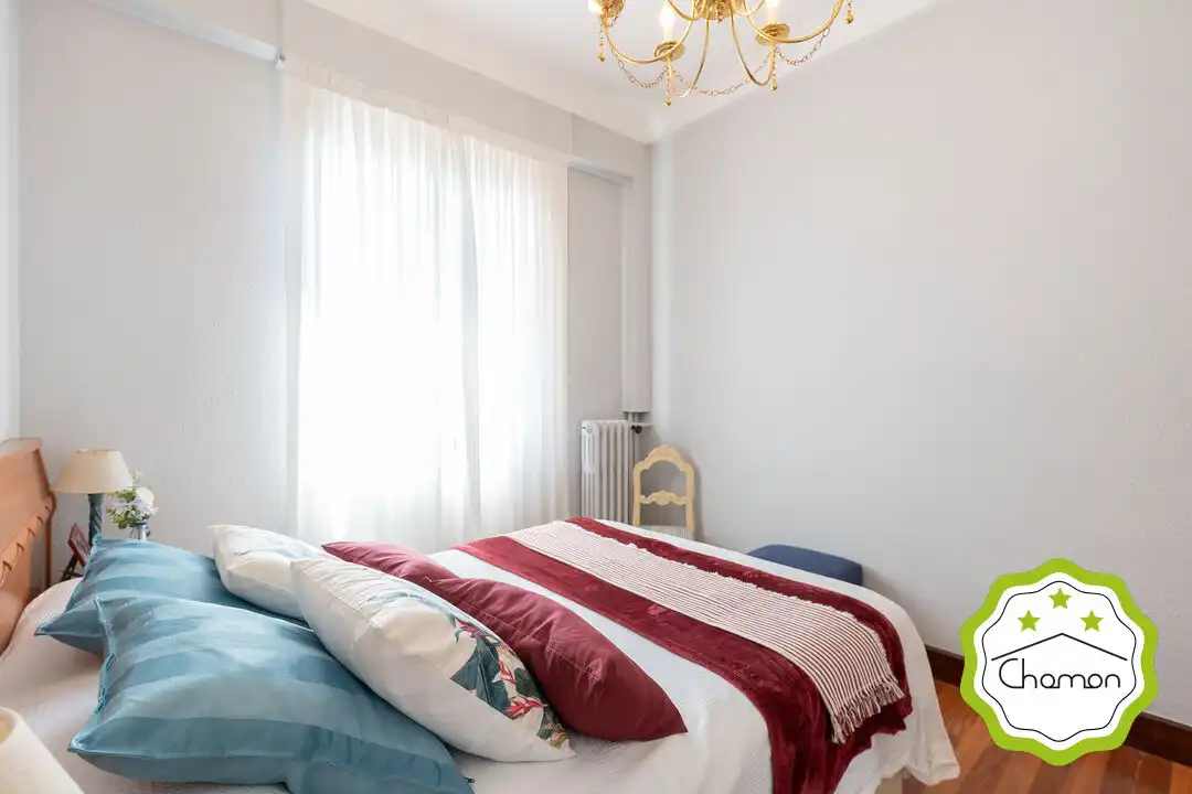 Bedroom of Flat for sale in Bilbao   with Heating and Balcony