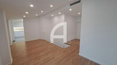 Foto 4 de Dúplex en venta en Carrer de las Navas de Tolosa, Segle XX, Terrassa