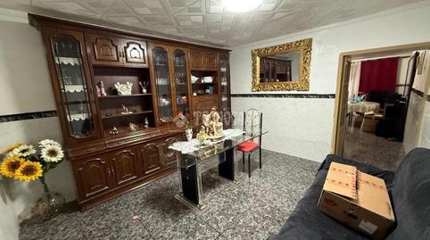 Foto 2 de Casa adosada en venda a Carboneros, Jaén