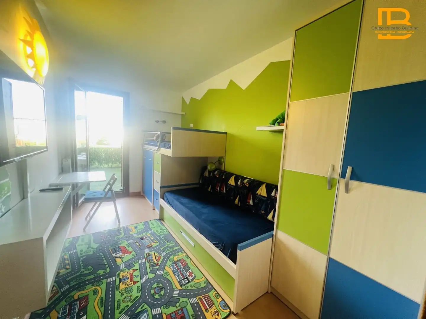 Habitación de Piso en venta en Villarcayo de Merindad de Castilla la Vieja con Calefacción, Parquet y Terraza