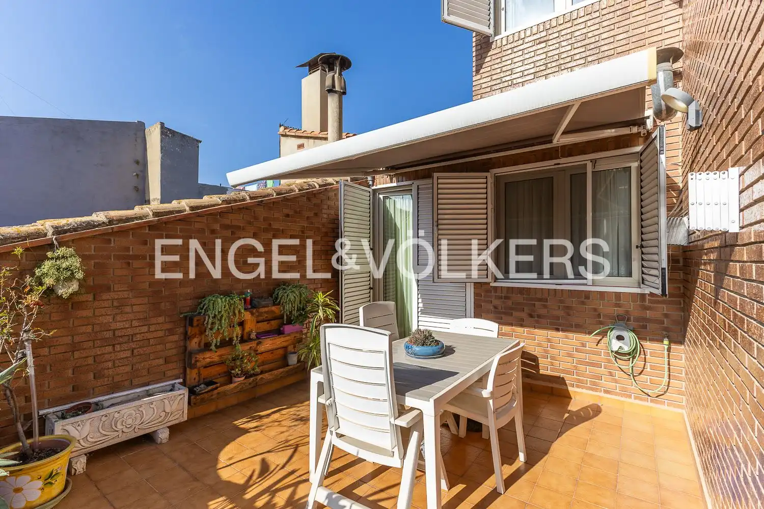Terrace of Detached homes for sale in Albal, Valencia