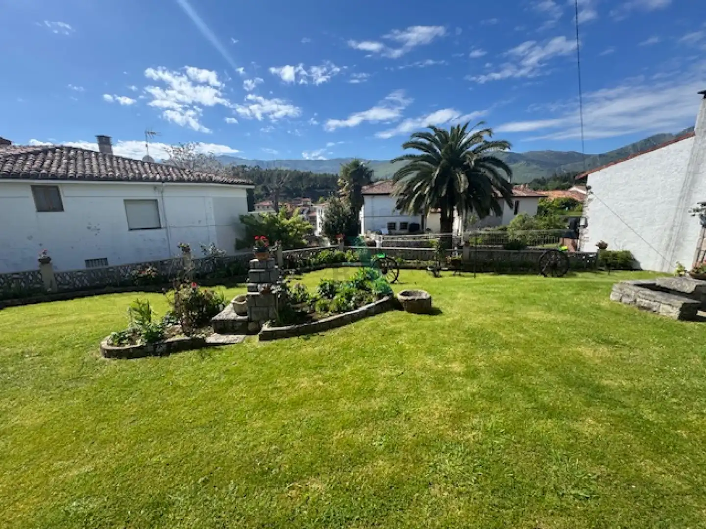Jardí de Casa o xalet en venda en Llanes amb Jardí privat