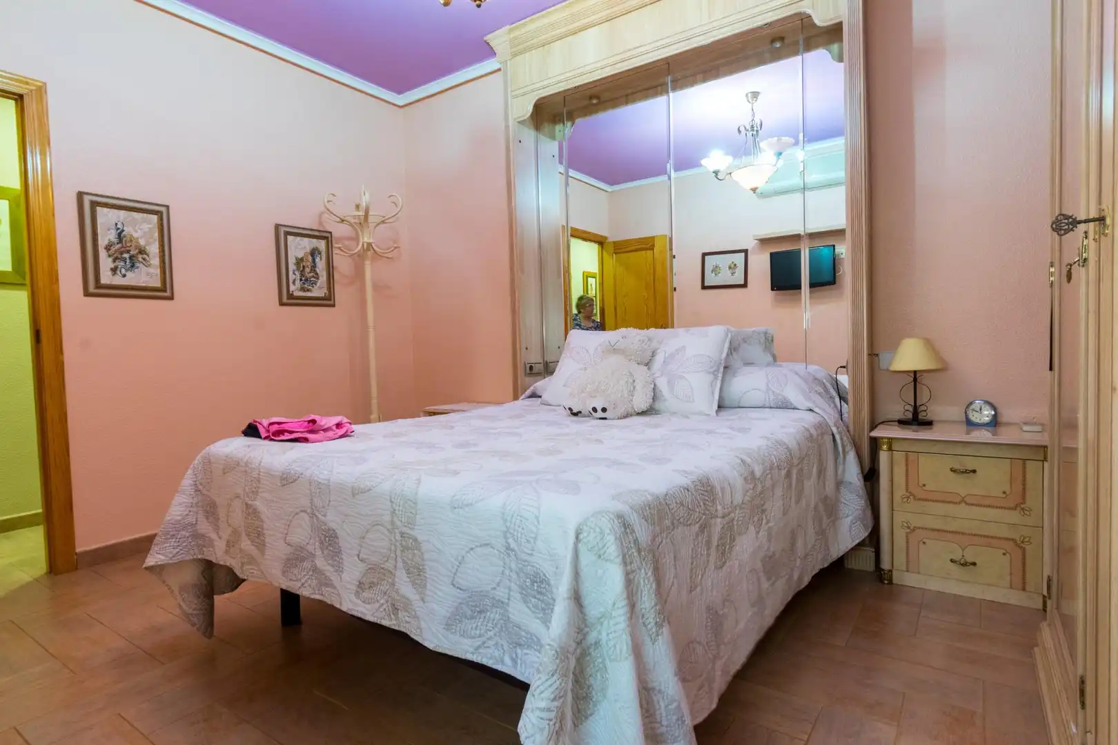 Habitación de Apartamento de alquiler en Los Montesinos con Aire acondicionado y Terraza