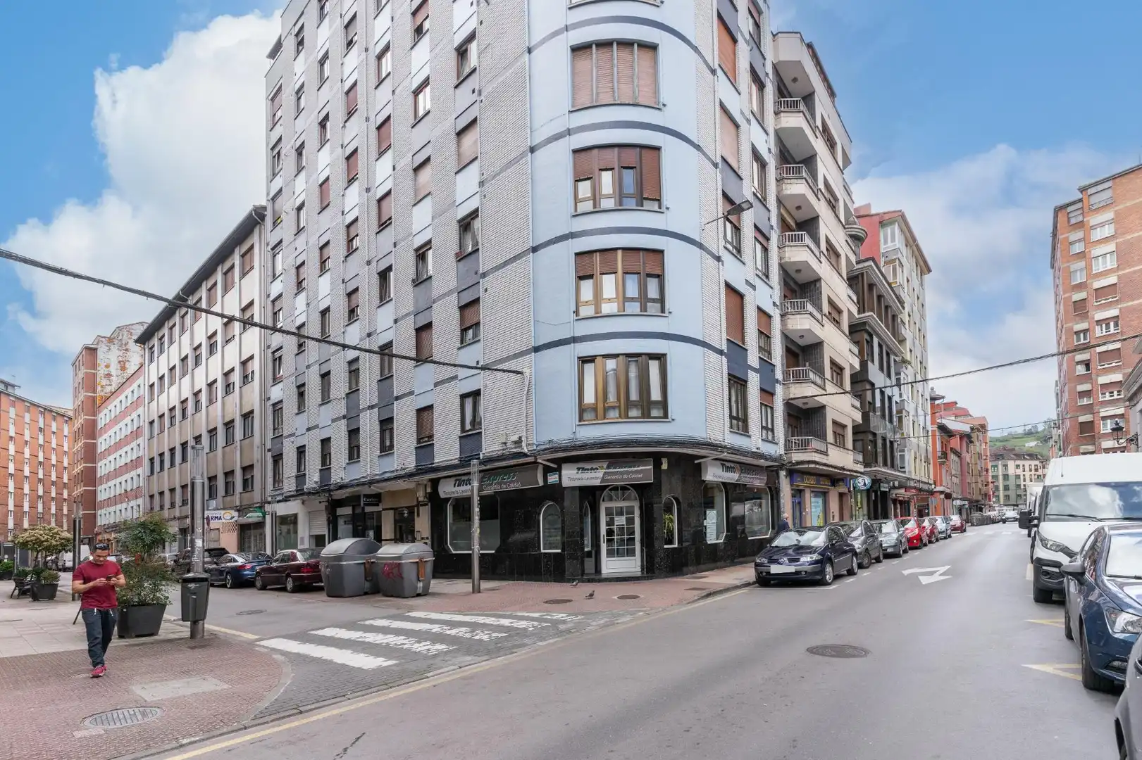 Vista exterior de Piso en venta en Langreo con Trastero y Amueblado